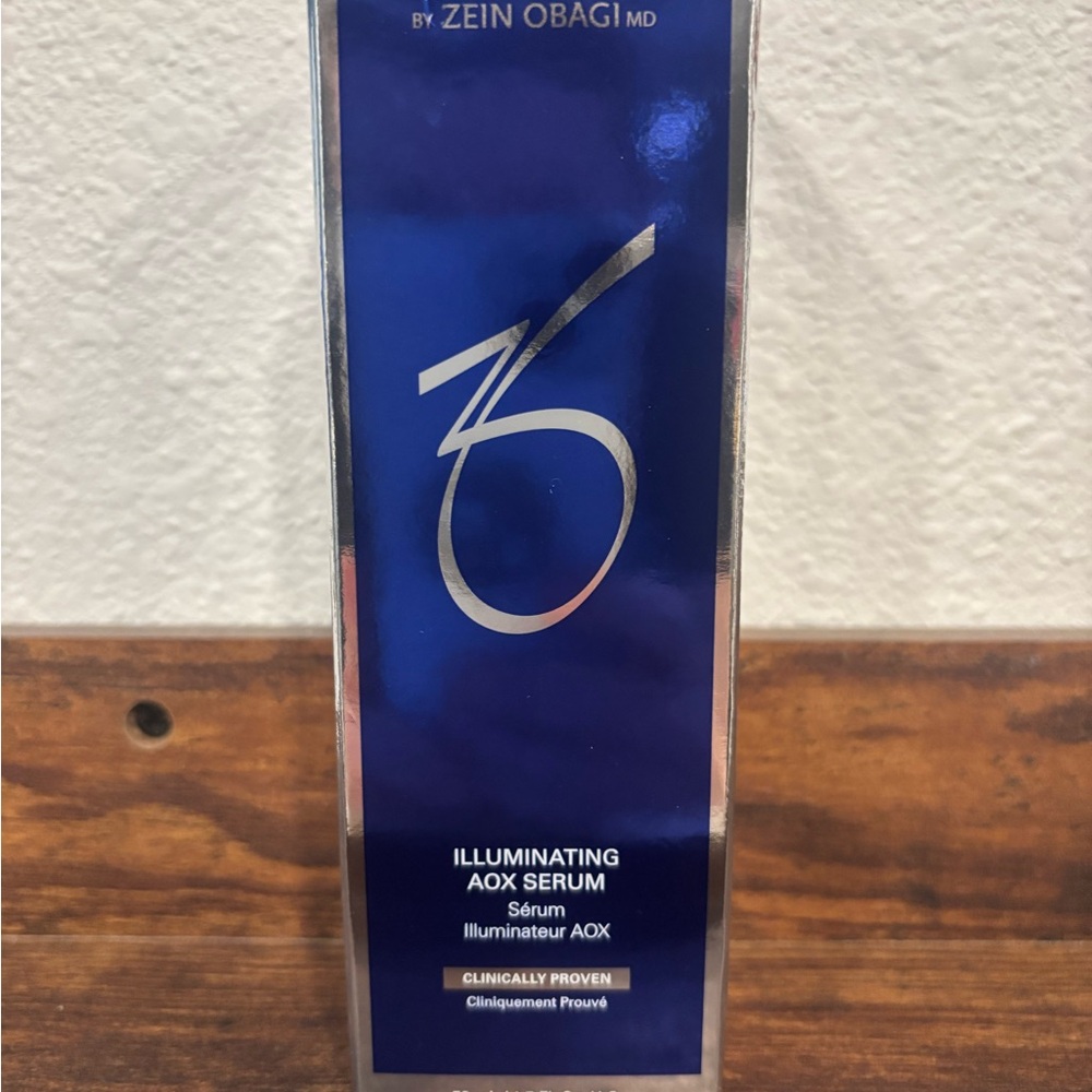 ZO Skin Health (Zein Obagi) Illuminating AOX Serum